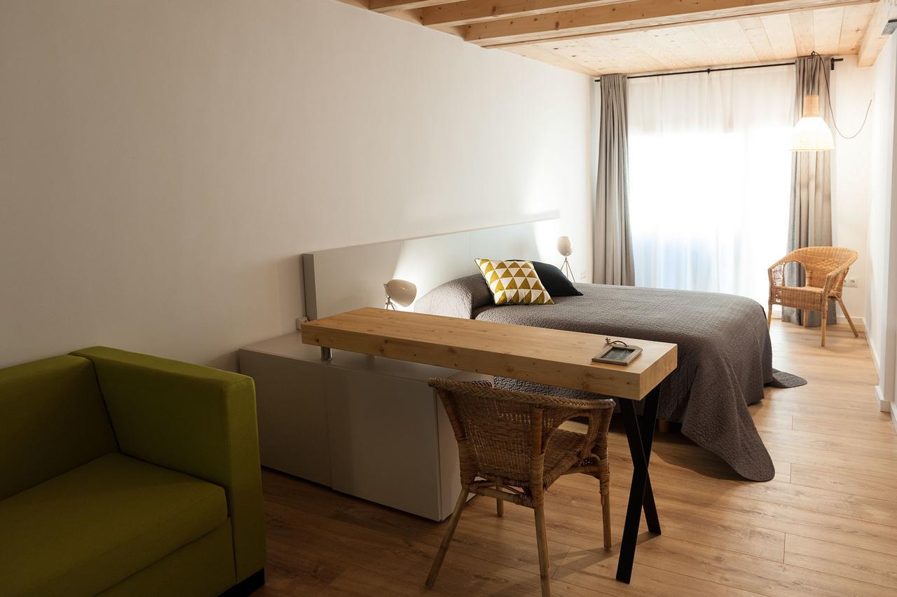 Casa Del Castell Hotel Mora d'Ebre Bagian luar foto